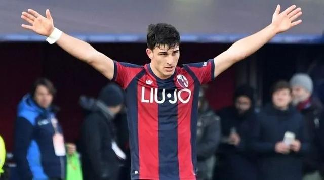 玲珑不仅可 玲珑不仅可