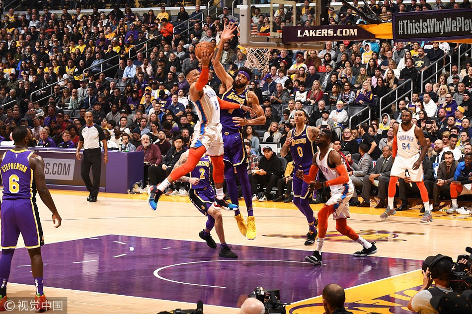 引大批粉丝 引大批粉丝